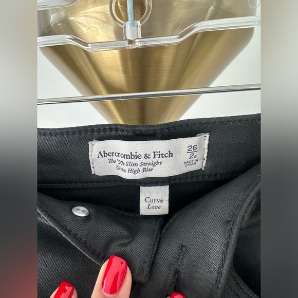 A&F - 90s Slim Straight Ultra High Rise Jeans - US: 2S Curve Love - Picture 4 of 4